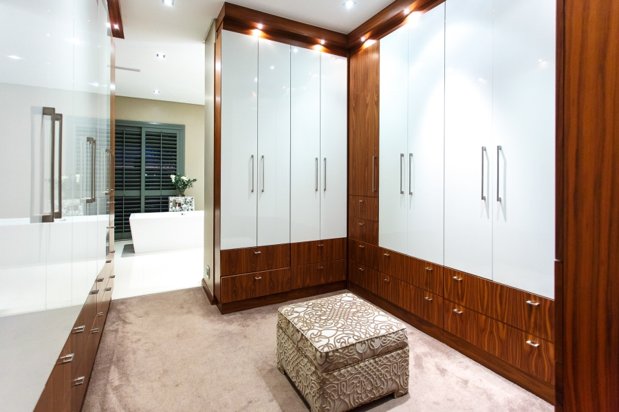 5 Bedroom Property for Sale in Oewersig Western Cape